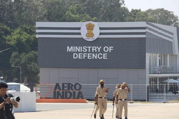ಭಾರತದ Defense Stocks ನಲ್ಲಿ ಹೂಡಿಕೆ ಮಾಡಬೇಕೇ? 2030ರವರೆಗೆ ಬೆಳವಣಿಗೆಯ ದೊಡ್ಡ ಅವಕಾಶಗಳು