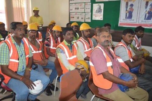 ಈ-ಶ್ರಮ ಯೋಜನೆ 2026: ಯಾರು ಅರ್ಜಿ ಸಲ್ಲಿಸಬಹುದು?